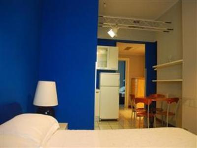 фото отеля Maison Bleu Apartments