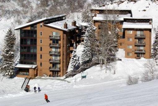 фото отеля Storm Meadows East Slopeside Condominium Steamboat Springs