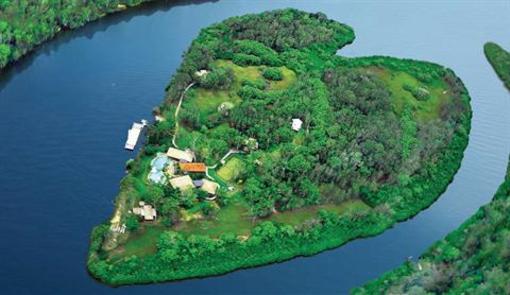 фото отеля Makepeace Island