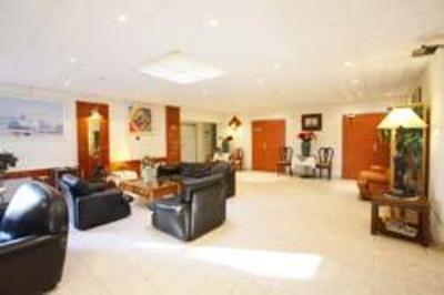 фото отеля Hotel Aladin Les Mureaux