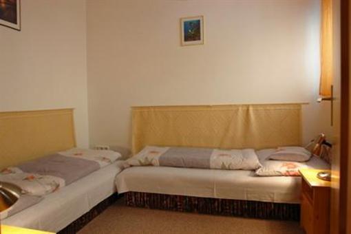 фото отеля Arkad Apartman