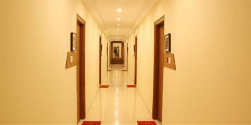 фото отеля Sahana Residency