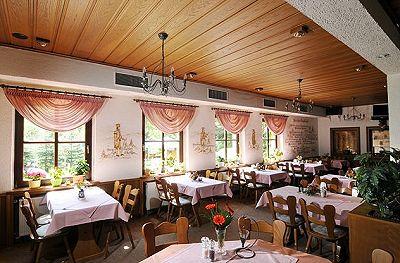 фото отеля Waldhotel Mellestollen Saalfeld