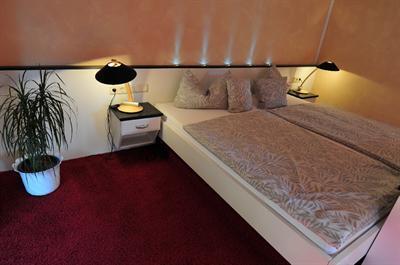 фото отеля Waldhotel Mellestollen Saalfeld