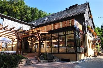 фото отеля Waldhotel Mellestollen Saalfeld