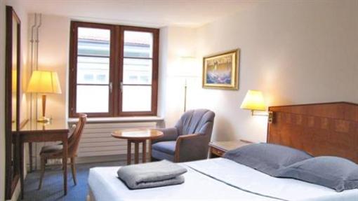фото отеля Hotel Hine Adon