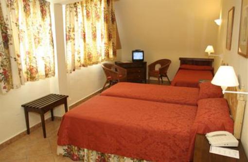 фото отеля Hotel Telecabina** Montana
