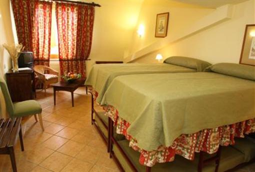 фото отеля Hotel Telecabina** Montana