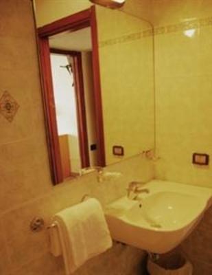 фото отеля Residence Vecchio Granaio Magione