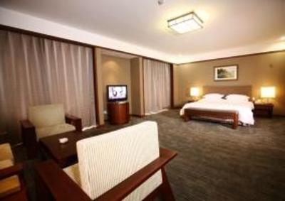 фото отеля Discoveryland Holiday Hotel