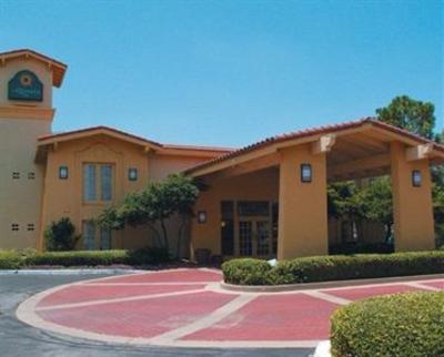фото отеля La Quinta Inn Denton