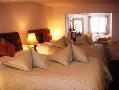 фото отеля Pikes Peak Paradise Bed and Breakfast