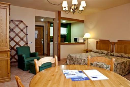 фото отеля Hotel Apartamentos Trevenque