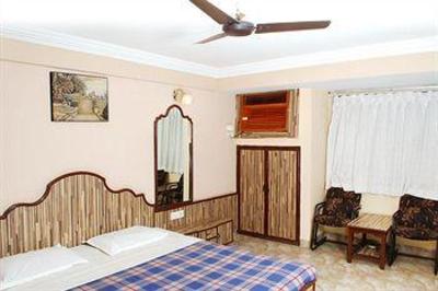фото отеля Hotel Centra Ahmedabad
