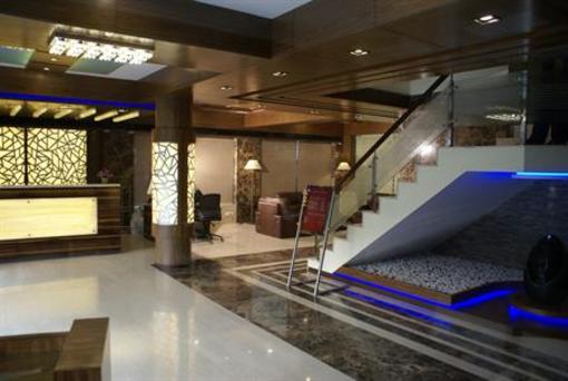 фото отеля Hotel Centra Ahmedabad
