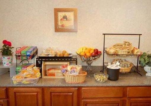 фото отеля Econo Lodge Helen