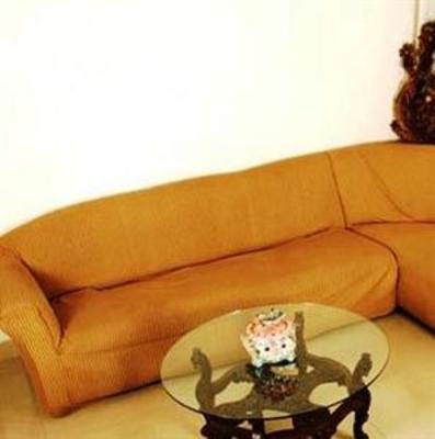 фото отеля Aura Executive Homes Andheri Mumbai