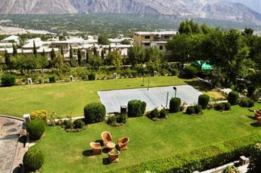 фото отеля Gilgit Serena Hotel