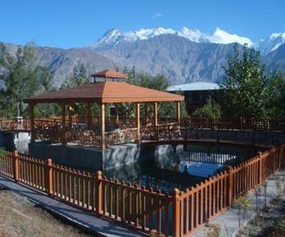 фото отеля Gilgit Serena Hotel