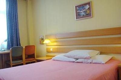 фото отеля Home Inn (Hangzhou Xihu Cultural Square Shangtang Road)
