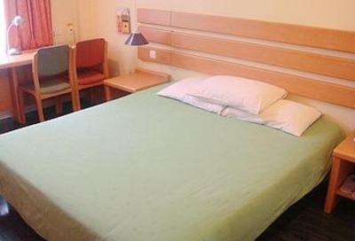 фото отеля Home Inn (Hangzhou Xihu Cultural Square Shangtang Road)