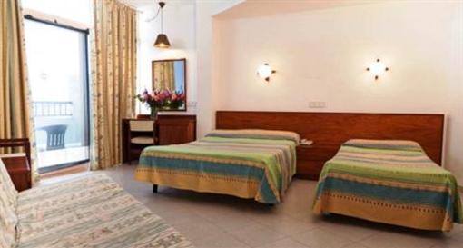 фото отеля Apartamentos Riviera