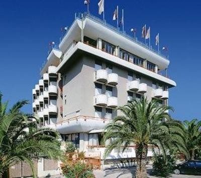фото отеля Hotel Sabbiadoro