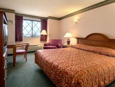 фото отеля Super 8 West Haven