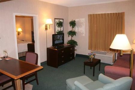 фото отеля Hampton Inn Hilton Monterrey Galerias Obispado