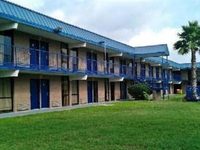 Knights Inn Brenham