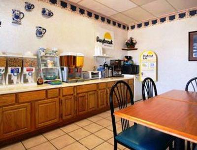 фото отеля Searcy-Days Inn
