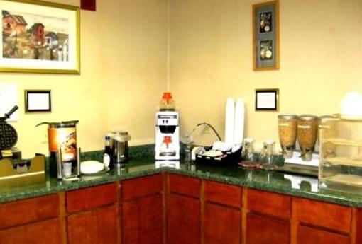 фото отеля Travel Inn Cleveland (Tennessee)