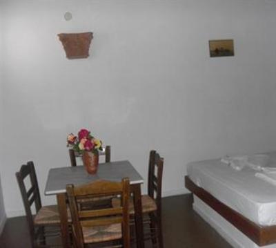 фото отеля Kritikakis Village Hotel Apartments