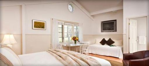 фото отеля The Woodstock Inn on the Millstream