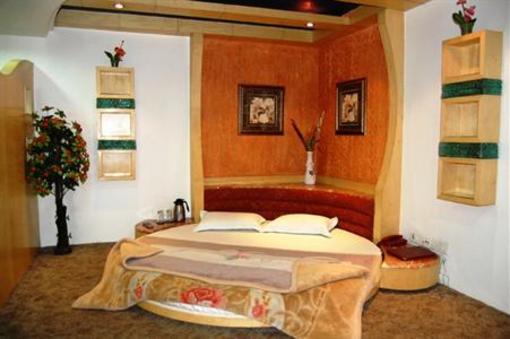 фото отеля Hotel Meera