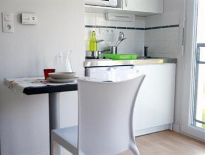 фото отеля Residence Suit'Etudes Einstein II