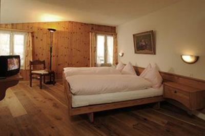 фото отеля Alpenblick Hotel Wilderswil