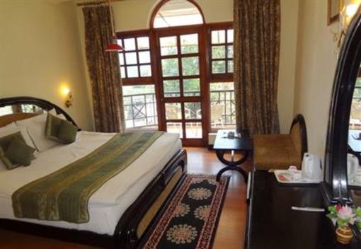 фото отеля Hotel Nand Residency
