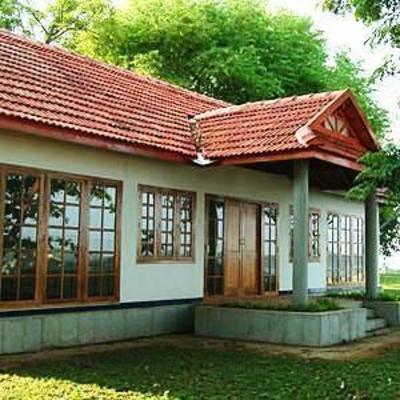 фото отеля Thanneermukkom Ayurvedic Lake Resort Cherthala