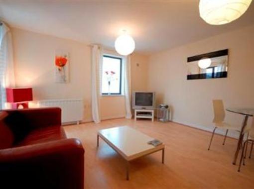 фото отеля Cheltenham Plaza Apartments