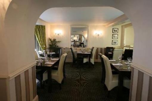 фото отеля Kings Arms Hotel Malmesbury