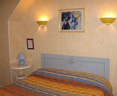 фото отеля Hotel Alesia