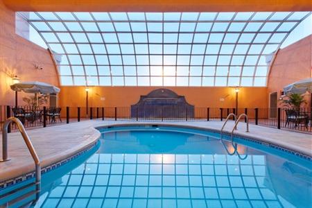 фото отеля Holiday Inn Express Silao