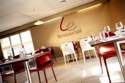 фото отеля Campanile Bordeaux Le Bouscat