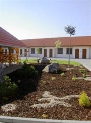 фото отеля Kobero Motel Ostrovacice