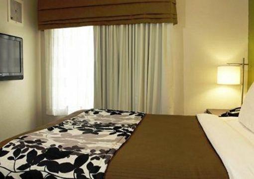 фото отеля Sleep Inn Charleston (West Virginia)