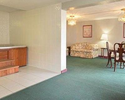 фото отеля Super 8 Motel Norman