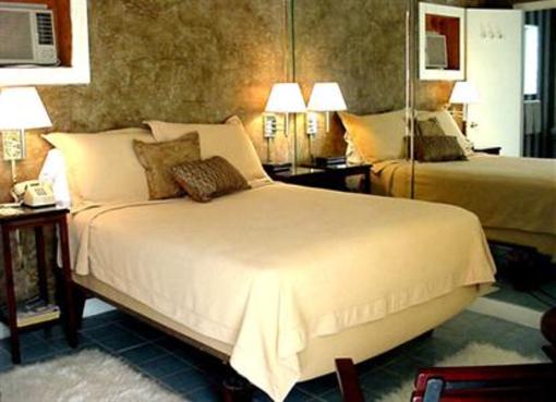 фото отеля Wisteria Inn Panama City Beach