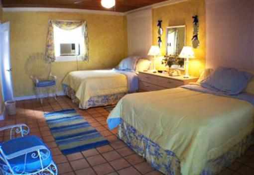 фото отеля Wisteria Inn Panama City Beach