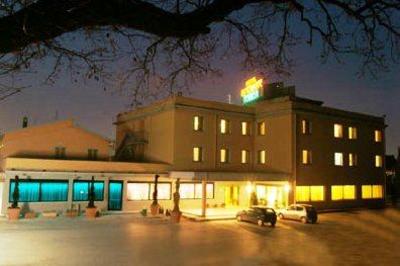 фото отеля Torresi Hotel Potenza Picena